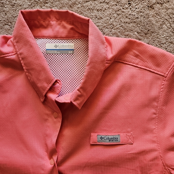 Pink Columbia Shirt size S EUC - Picture 2 of 4